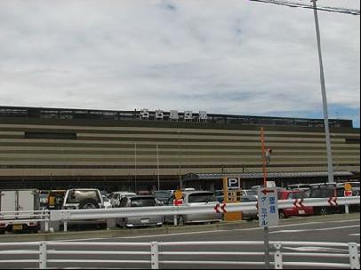 駐車場での車両